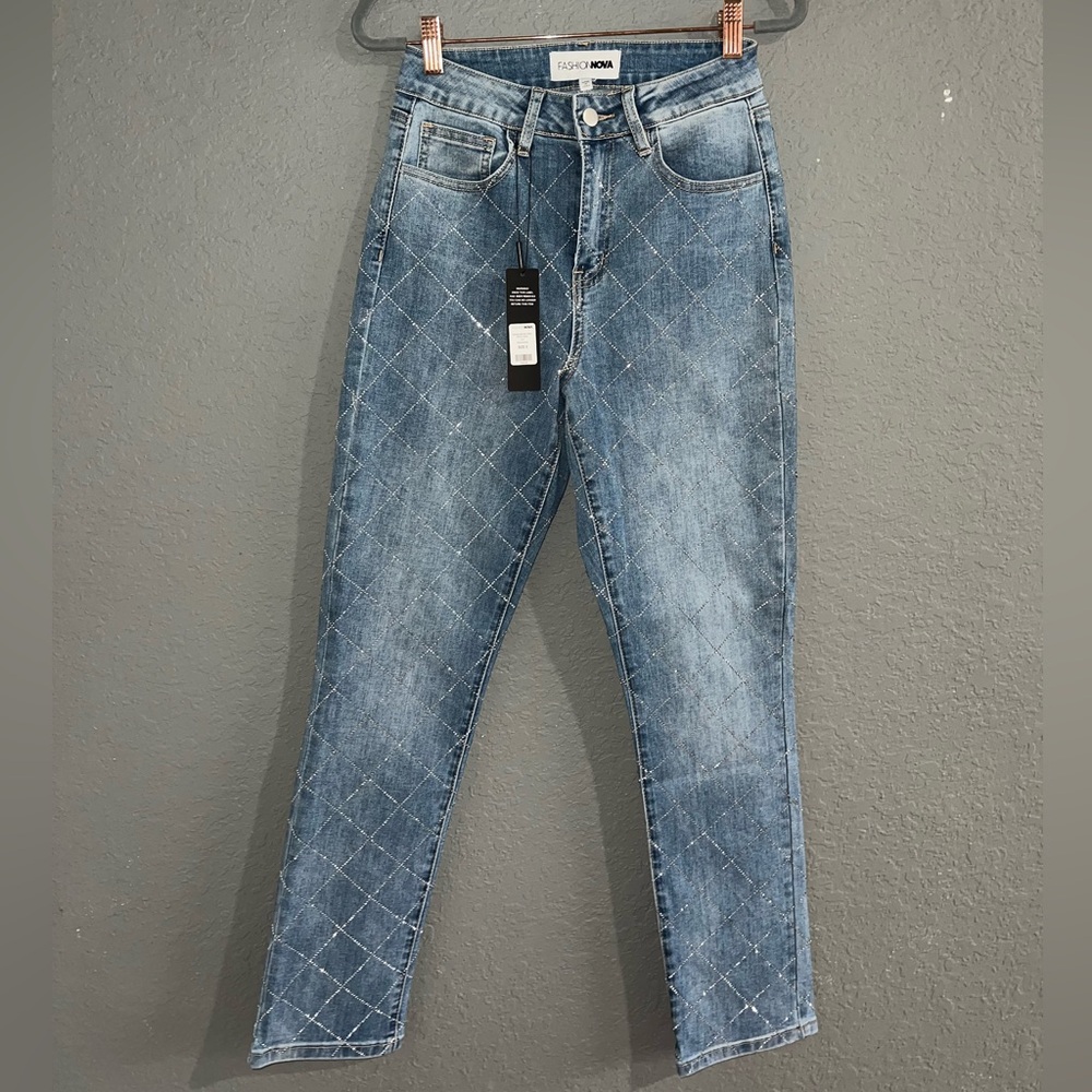 Rhinestone Medium-wash Skinny Jeans